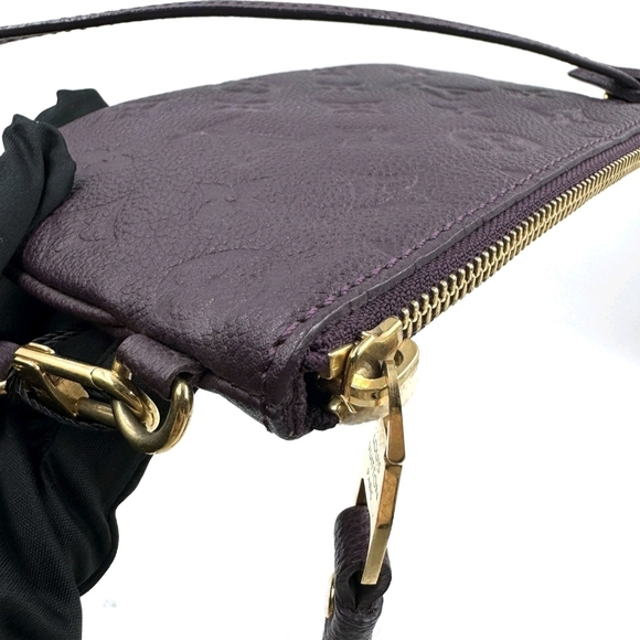 Louis Vuitton Plum Monogram Empreinte Pochette - Picture 8 of 12